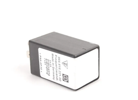 Frequency modulator control unit. Porsche 964 Carrera 4 1991>> - 96461822102, 96461822100 Frequency modulator control unit. Porsche 964 Carrera 4 1991>> - 96461822102, 96461822100