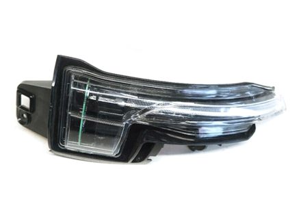Door mirror side repeater. Porsche 971 / 976 Panamera RHD cars - 971949101C, 971949102C, 971949101A, 971949102A, 971949101E, 971949102E