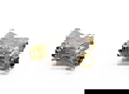 Thermostat d'huile. Porsche911S - 90110780101, 90110780100 - COL11.4.108 Thermostat d'huile. Porsche911S - 90110780101, 90110780100 - COL11.4.108