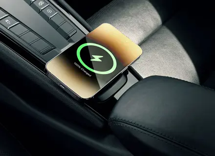 Chargeur de téléphone sans fil avec Magsafe. Porsche991 - 99155314102, 99155314102DML, 99155314300, 99155314300A05 Chargeur de téléphone sans fil avec Magsafe. Porsche991 - 99155314102, 99155314102DML, 99155314300, 99155314300A05