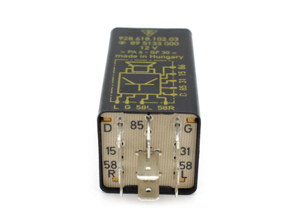 Relè di tempo di avviso cintura di sicurezza. Porsche 924 / 928 / 944 / 968 / 964 / 993 - 92861810203 Relè di tempo di avviso cintura di sicurezza. Porsche 924 / 928 / 944 / 968 / 964 / 993 - 92861810203