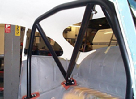 Überrollkäfig 6 Punkt verschraubt. Porsche 356C ohne Schiebedach