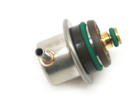 Fuel injection pressure regulator. Porsche 993 / 996 - 99311019900, 99311019981 Fuel injection pressure regulator. Porsche 993 / 996 - 99311019900, 99311019981