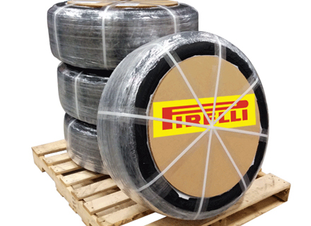 Pacchetto pneumatici Pirelli da 15' 4 x 185/70/WR15 CN36 N4 RATED Pacchetto pneumatici Pirelli da 15' 4 x 185/70/WR15 CN36 N4 RATED