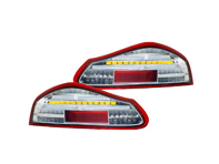 Intermitente LED trasero, contorno rojo/cristal transparente. Porsche 986 Boxster - 98663144504, 98663144604, 00004490067 - EU-74-BOX-R-15 Intermitente LED trasero, contorno rojo/cristal transparente. Porsche 986 Boxster - 98663144504, 98663144604, 00004490067 - EU-74-BOX-R-15
