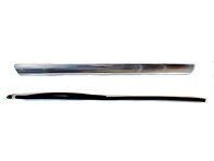 Modanatura sottoporta laterale + guarnizione in gomma. Porsche 911S/911L 1968 - 90155910552 - CB.022.008, 9387, 1686500406 Modanatura sottoporta laterale + guarnizione in gomma. Porsche 911S/911L 1968 - 90155910552 - CB.022.008, 9387, 1686500406