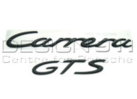 'CARRERA GTS'-embleem achter, ZWART. Porsche 997 MKII - 99755903705 'CARRERA GTS'-embleem achter, ZWART. Porsche 997 MKII - 99755903705