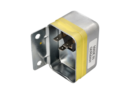 Voltage regulator for alternator. Porsche 911 1969-81 / 914 >>1971 - 90160320602, 90160320603 - GER024 Voltage regulator for alternator. Porsche 911 1969-81 / 914 >>1971 - 90160320602, 90160320603 - GER024